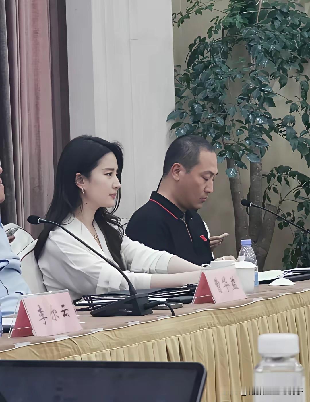 没有过亿身家，都不敢有娶她的想法吧？