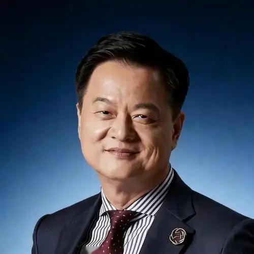 台湾时事评论员周锡玮：全世界所有国家的军队，唯有中国人民解放军敢喊出这句口号——