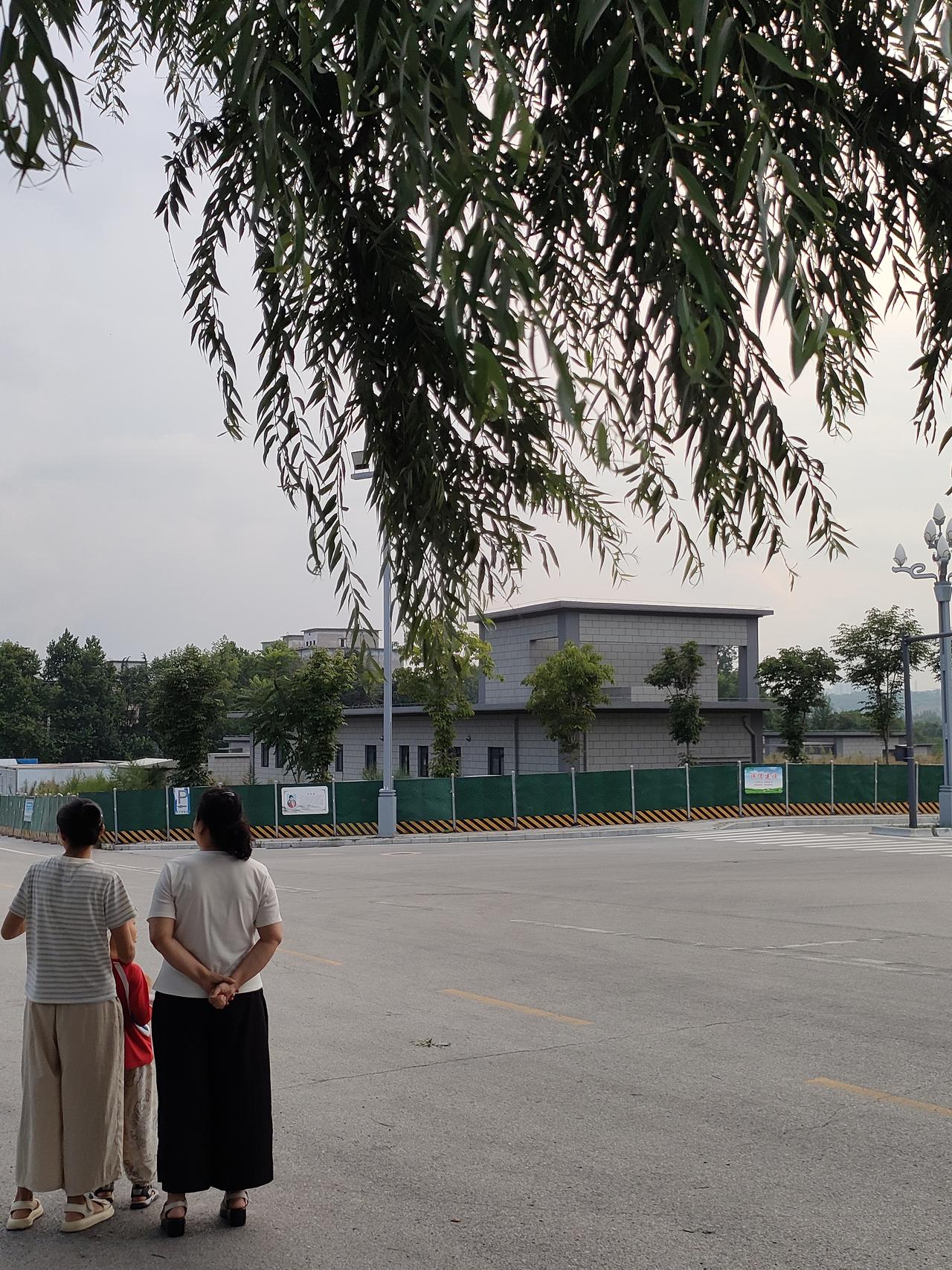 你心中最简单、最踏实的幸福是什么样子？人越长大越明白，真正的幸福，从不是大