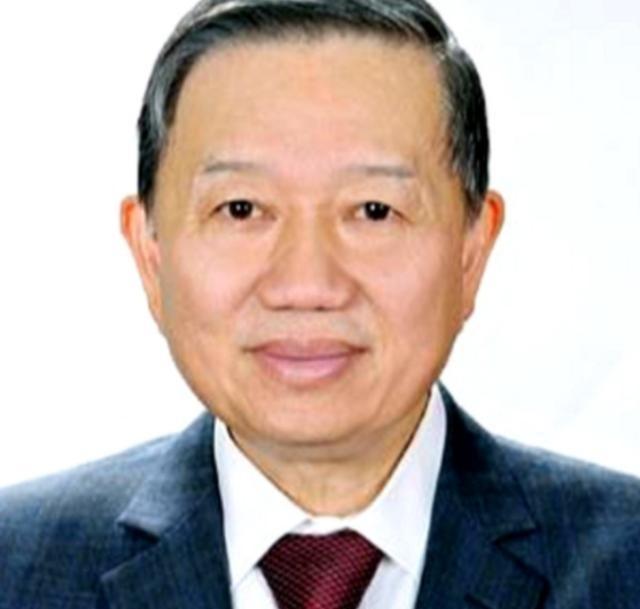 越南态度发生急转弯，就在中日冲突愈演愈烈的时候，新加坡都选择站队了，然而越南却突