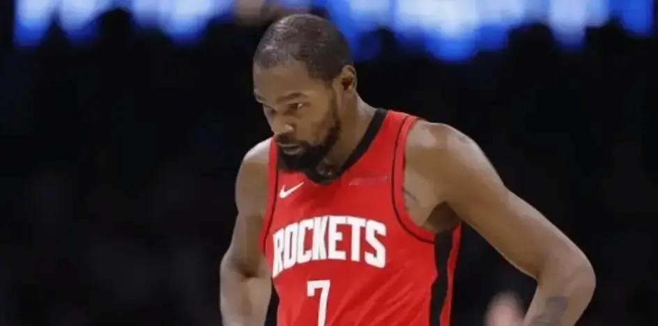 场均29分，他正在摧毁球队。火箭防守从联盟第2跌至第14。一个数据撕开真相