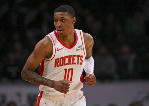 箭做的最好的一点就是五年1.22亿锁死贾巴里史密斯，还有就是没有提前续约伊森