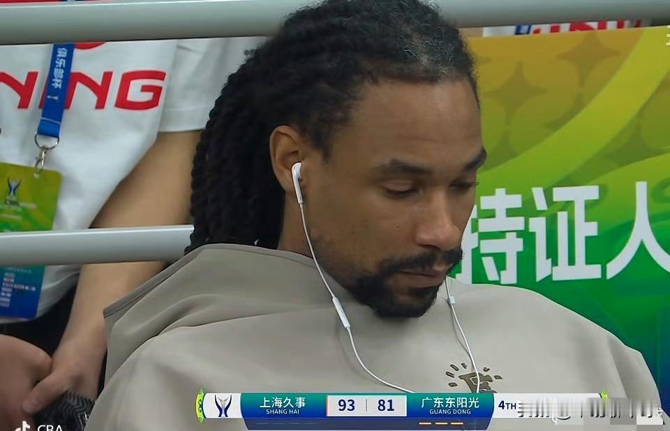 广东男篮窗口期会不会换外援？听听杜锋怎么说的！2月6日，俱乐部杯在内蒙古呼和浩