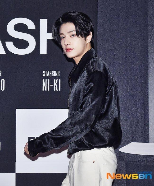 沈载伦背头沈载伦DESIRECONCEPTCINEMAPREMIER背头