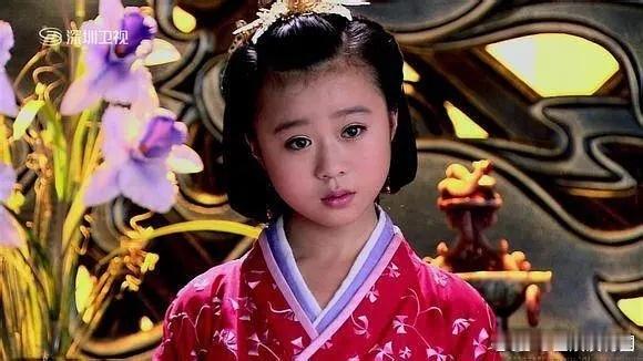 孟子义将门里演她丫鬟的是董慧（美人心计张嫣）这谁注意到了啊网友辣评“比孟适合当女