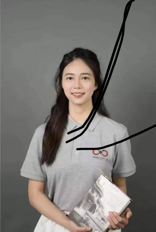 上海交大樊思睿事件，细思极恐，一个天之骄子竟然为了几千块钱毁了自己的前程。她真的