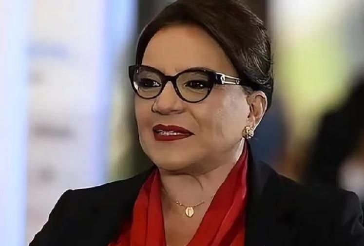 洪都拉斯新总统上台才十几天，就急着跟台湾“复交”，结果中企工地全停了，咖啡虾卖不