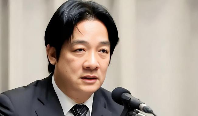 台军收到噩耗，军火已被扣！大陆更改赖清德称呼，郑丽文即将离台！先说台军最头