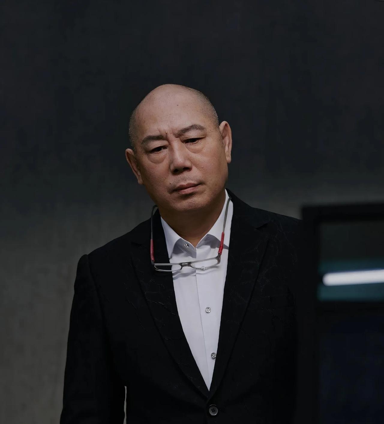 李诚儒用行动证明，男人最大的成功不是赚多少钱是把孩子培养成功李诚儒最近聊起儿