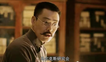 当年，拍《亮剑》的时候，导演问张桐：愿不愿意出演魏和尚这个角色。张桐想都没想一口