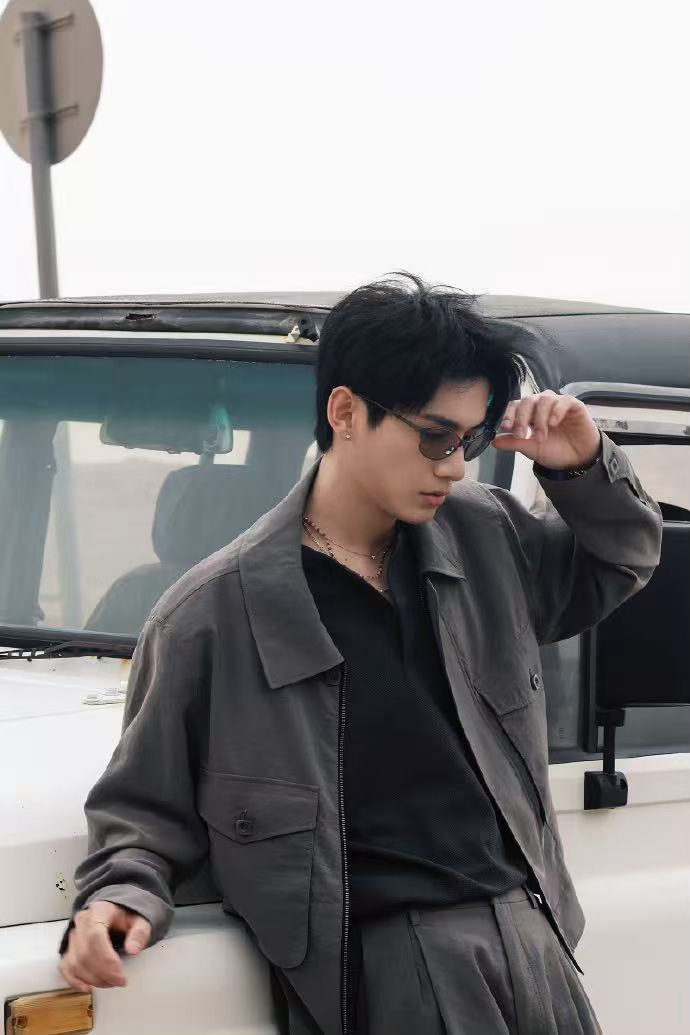 奔赴酒泉敦煌赴一场丝路之约丝路上的姚琛和不莱玫，一个是随时可以出发的人，一个是