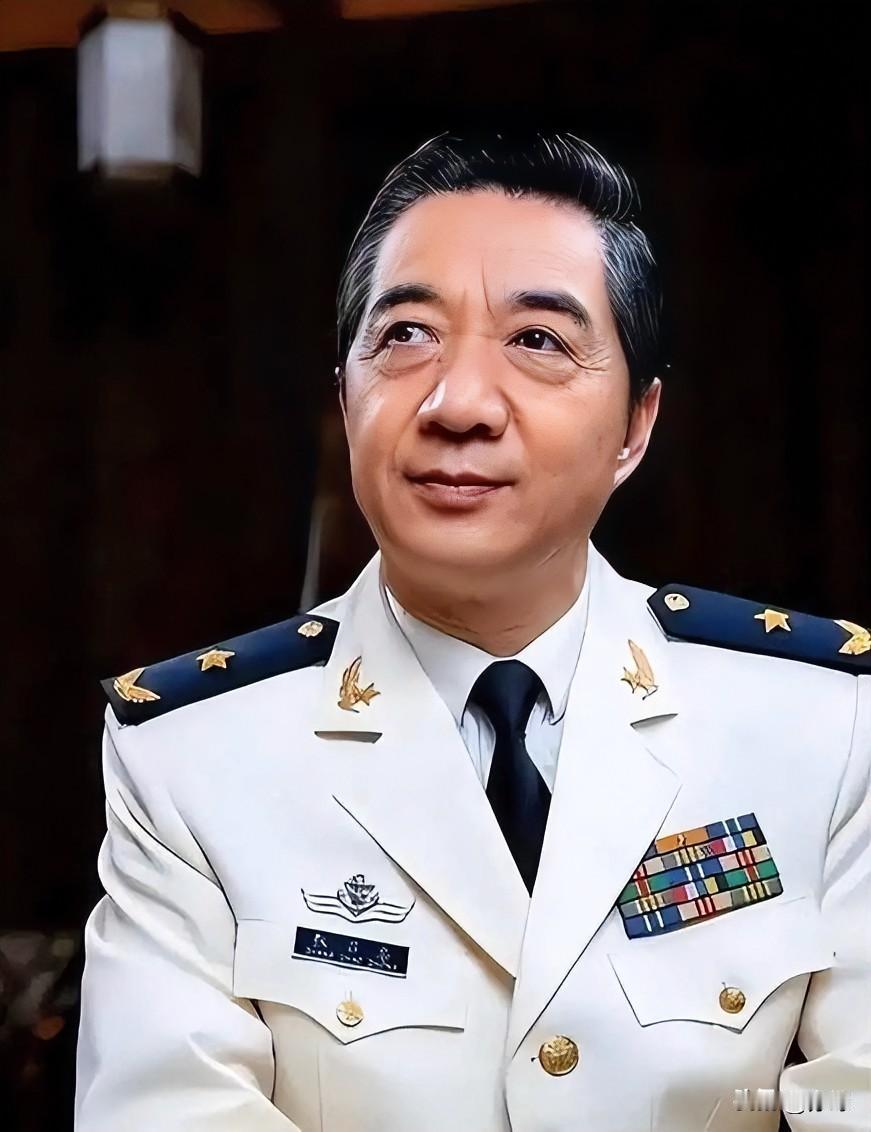 局座张召忠最近提到一个极度反常的现象：上半年欧洲来华游客同比猛增六成，但最离谱的