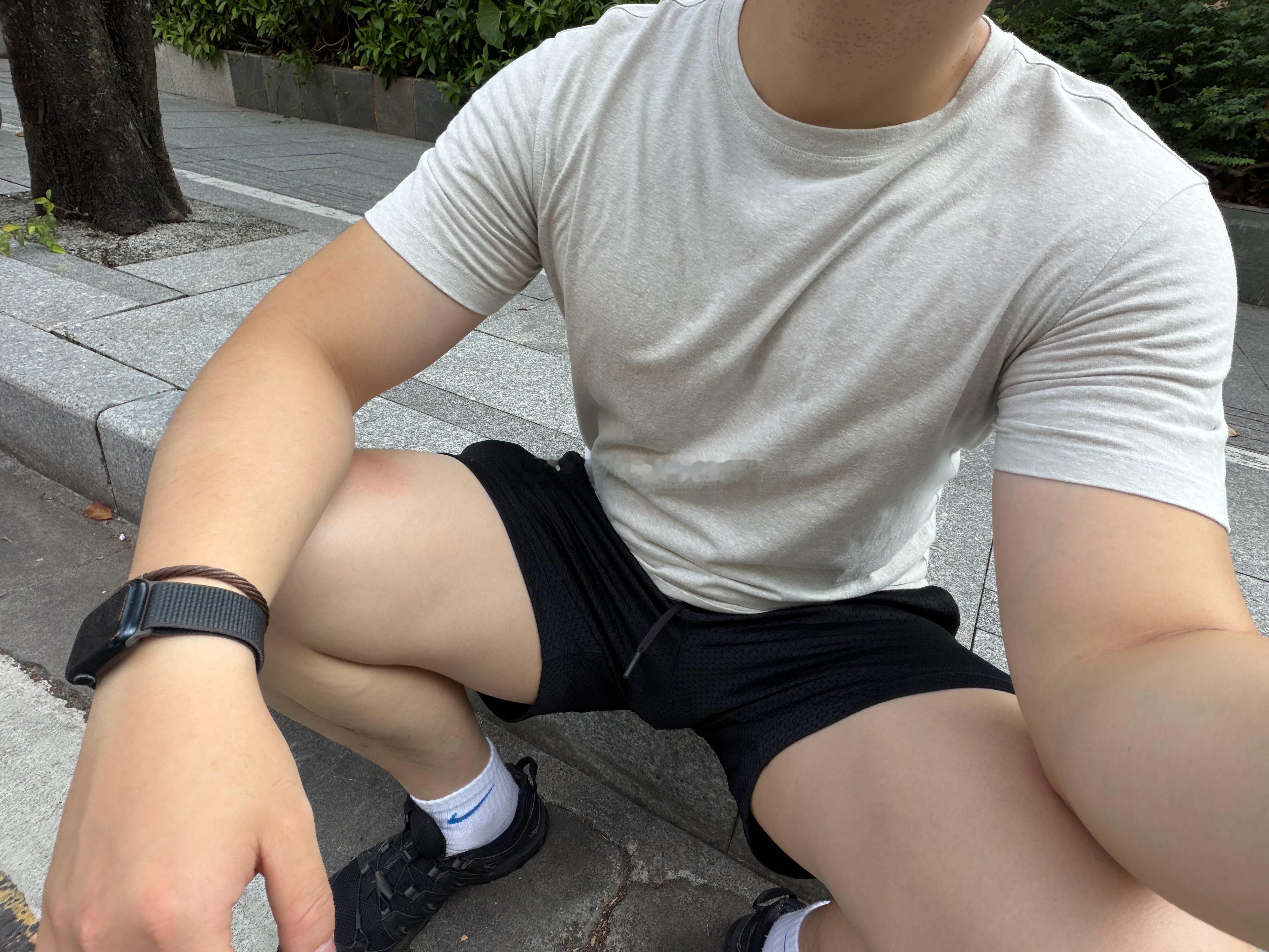 走累了随地大小坐​​​