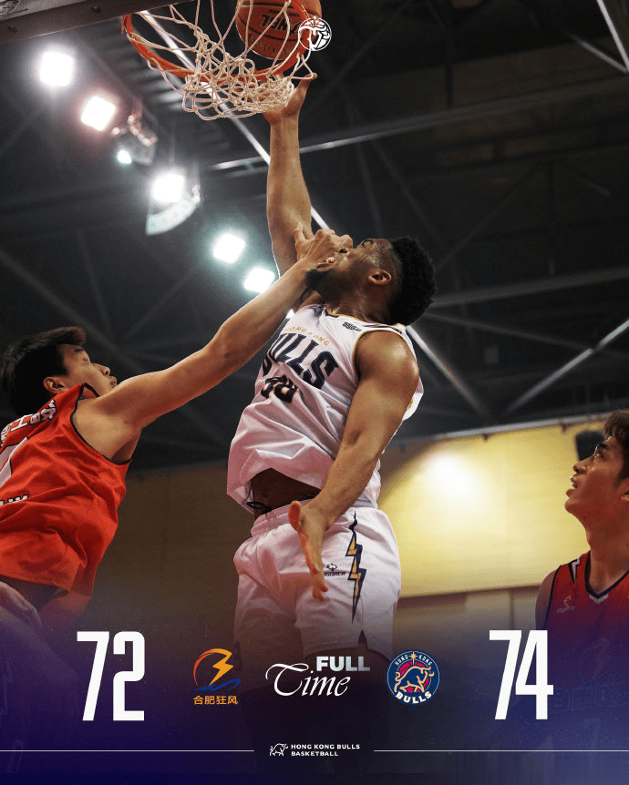 香港金牛社媒分享赛场图集: 球队圆满完成2025年的最后一战