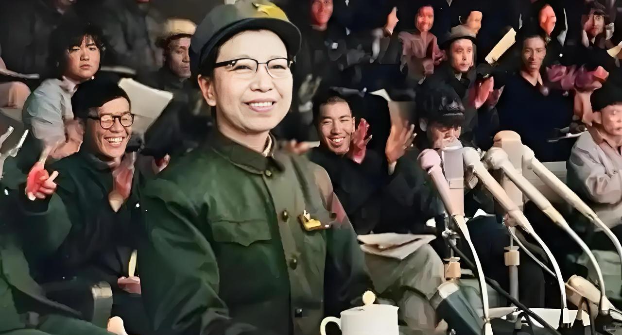 #老照片#这张照片，真是太珍贵了，虽然距今已近一个甲子，但如今看来，依