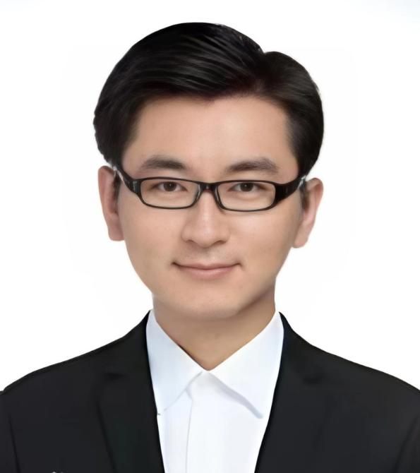 自古英雄出少年这句话，在张芮瑜身上得到了淋漓尽致的体现，因为生于1994年5月的