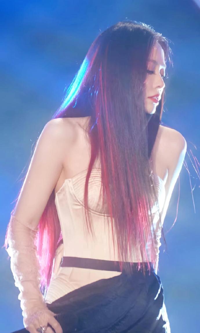 这姐为什么比15年前更美了？​​​