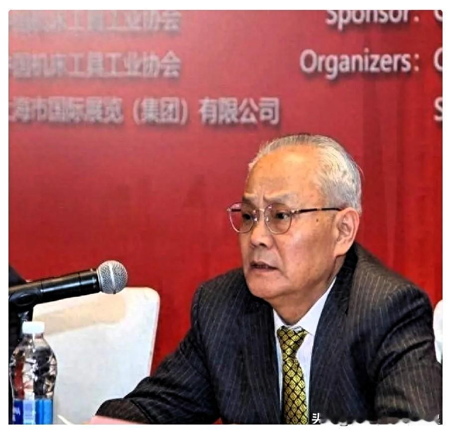 今天，日本高端机床禁令正式落地。中国订单，暴涨65.6%。8月16日