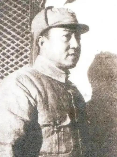 1946年，冀察纵队政委刘道生发现，司令员郭天民瞒着军区首长聂荣臻，将一万多本该