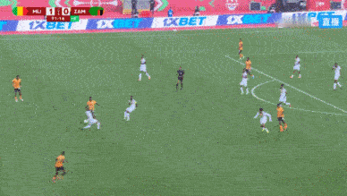 乐极生悲，非洲杯小组赛A组第1轮，全场比赛补时阶段，赞比亚球员达卡禁区内冲顶破