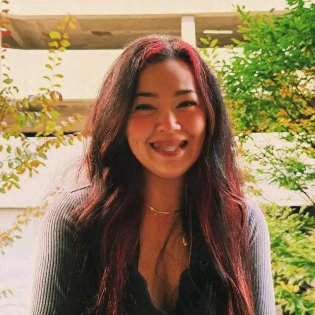 美国最近这事儿真是太让人唏嘘了。32岁美女护士枪杀两子及祖母后自杀，这背后得藏着