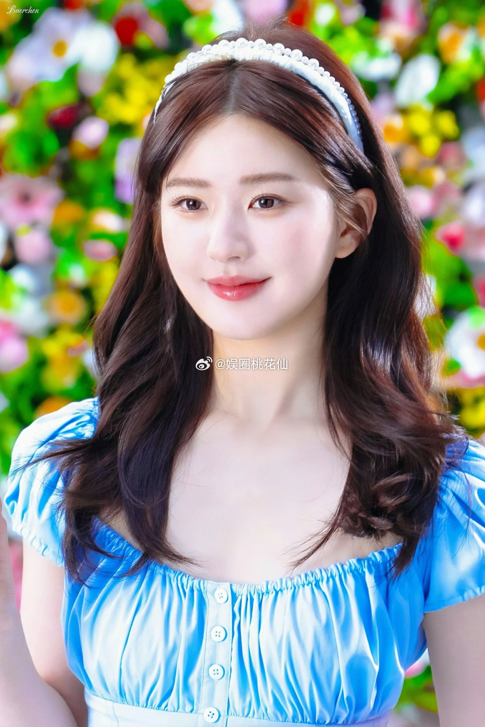 赵露思这波是从演员直接转型当老板，野心和执行力都拉满了🔥根据圈内消息：-年初