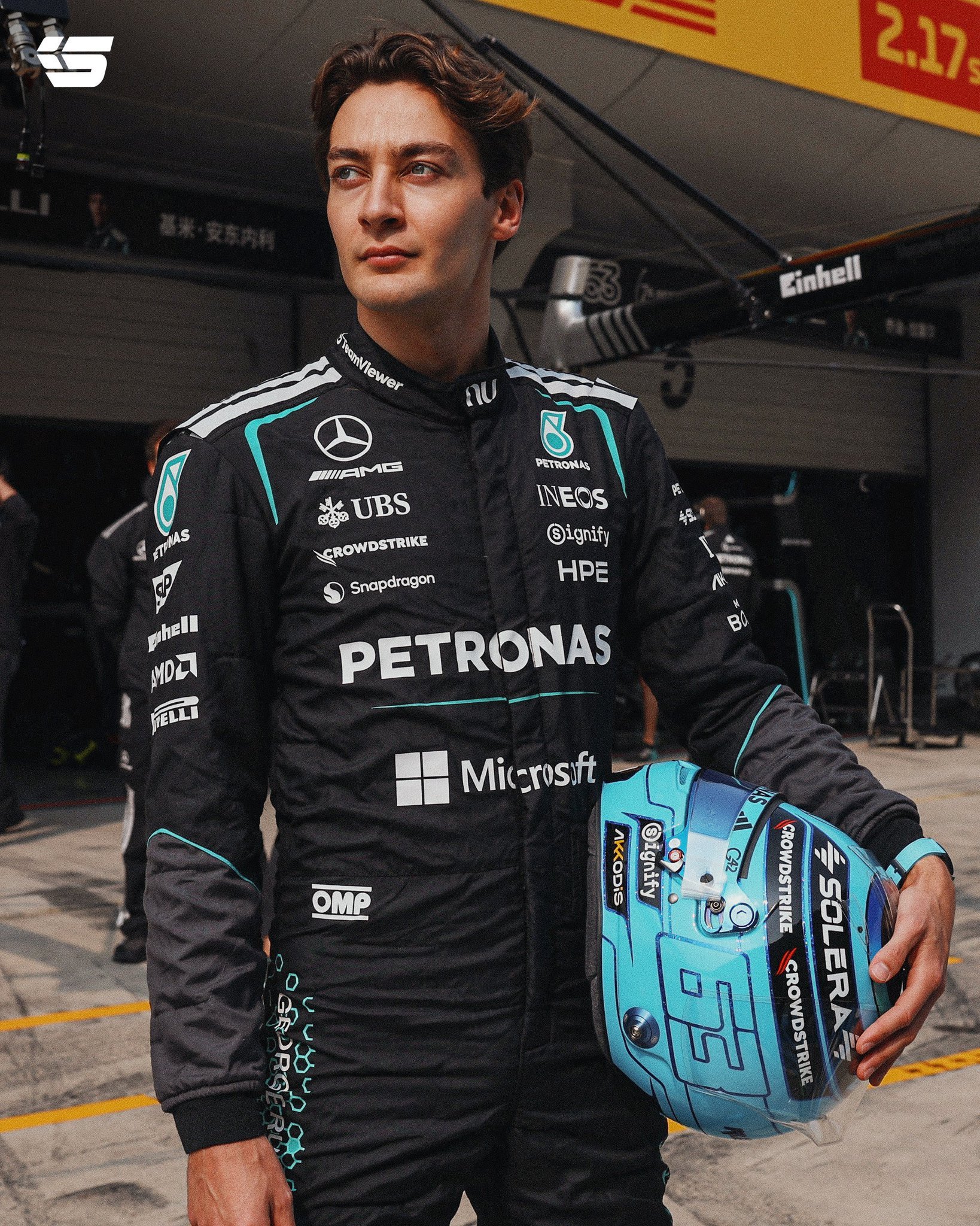 拉塞尔夺F1中国站冲刺赛冠军拉塞尔在2026赛季F1开局表现非常强势，在澳大利