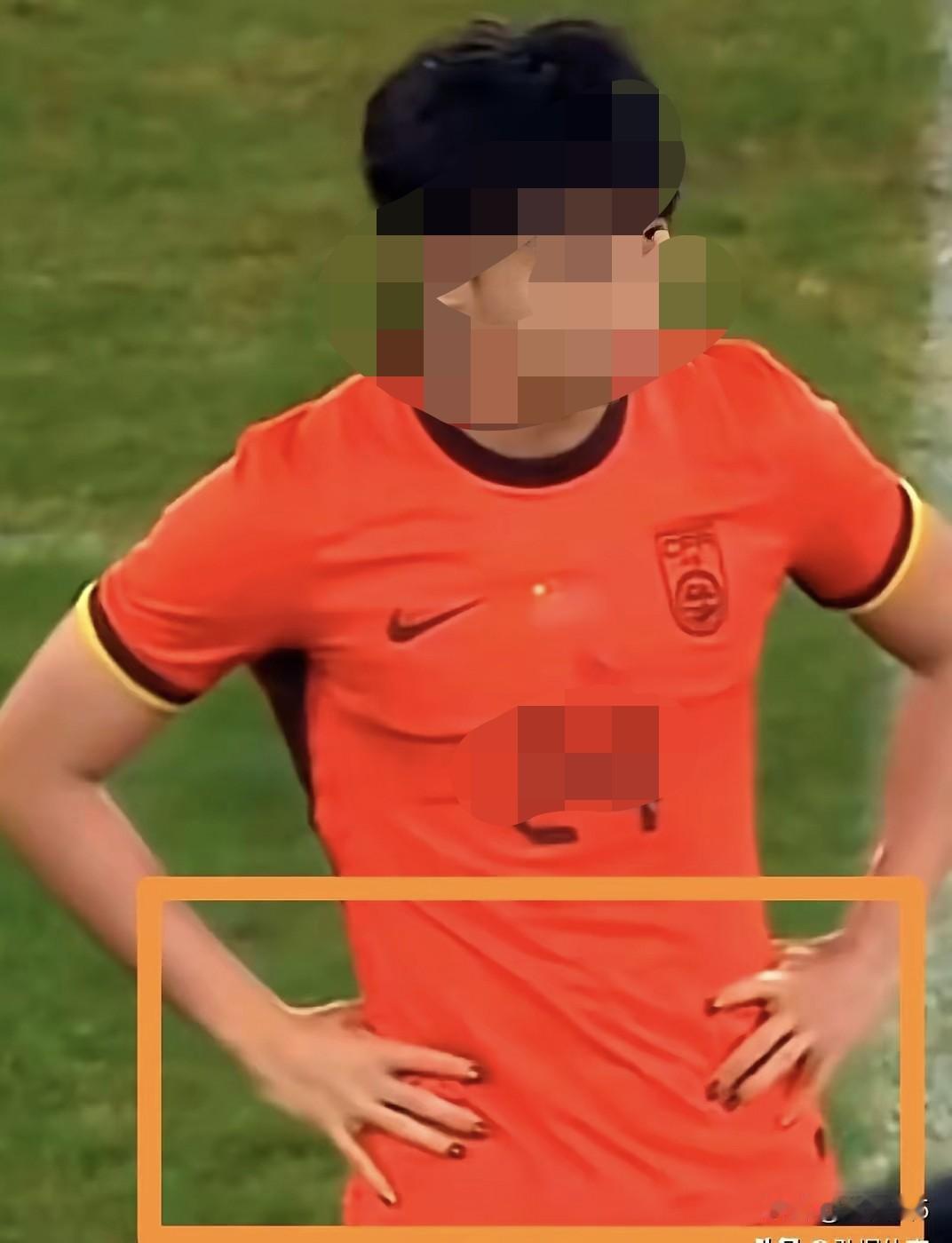 有这样的球员，中国男足岂会有希望?前日，中国U22国足在熊猫杯上，以0：1不敌