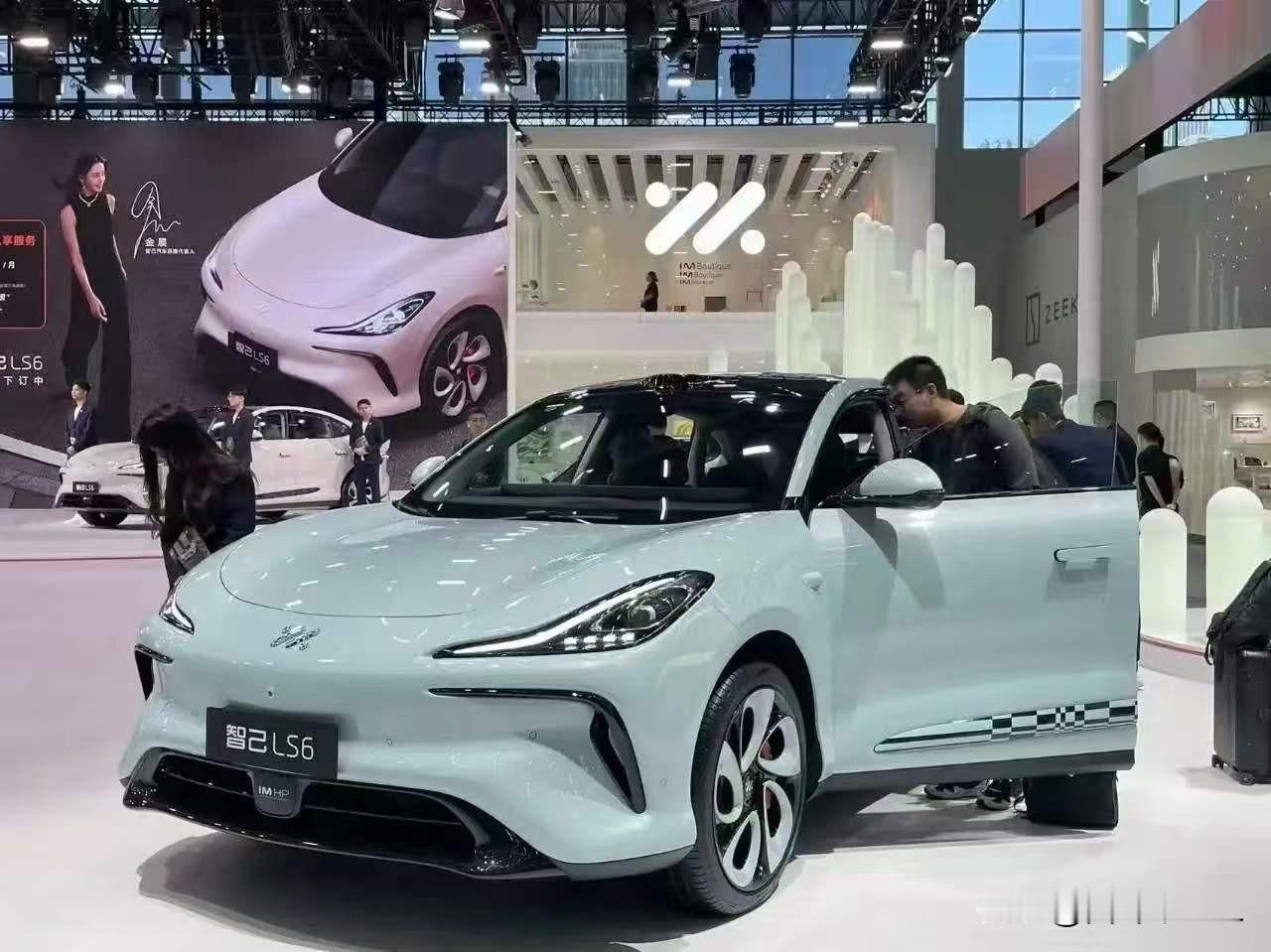 中国六大国有车企：1，一汽——央企，品牌：红旗、天工；2，东风——央企，品牌