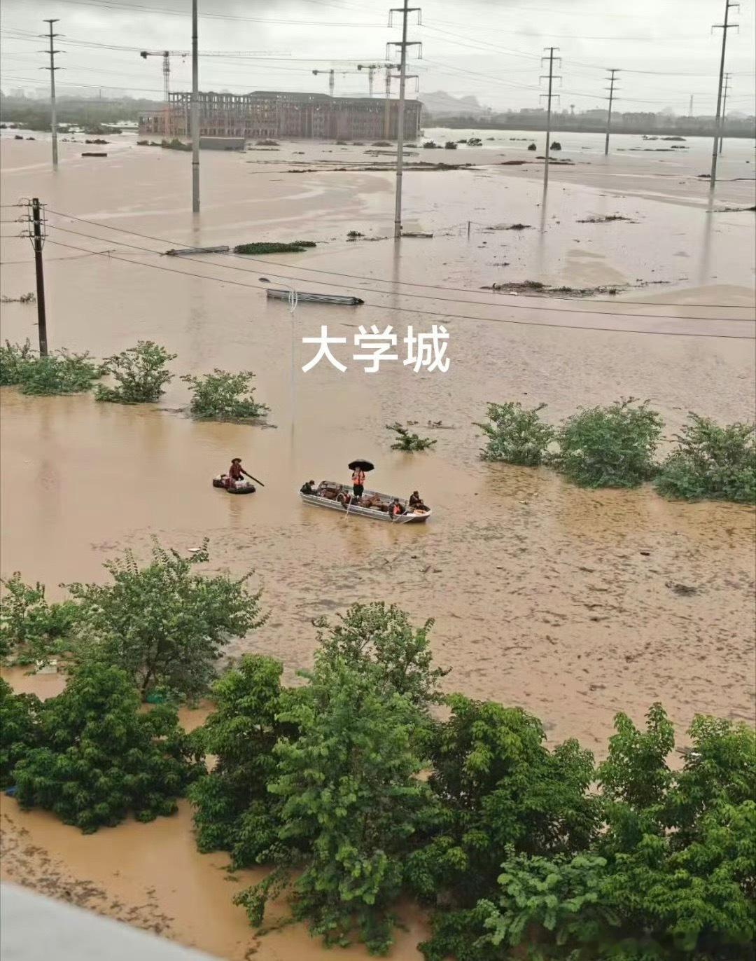 广西内涝求助广西内涝求助🆘地点:广西壮族自治区贵港市港北区西江独山小区7号尚