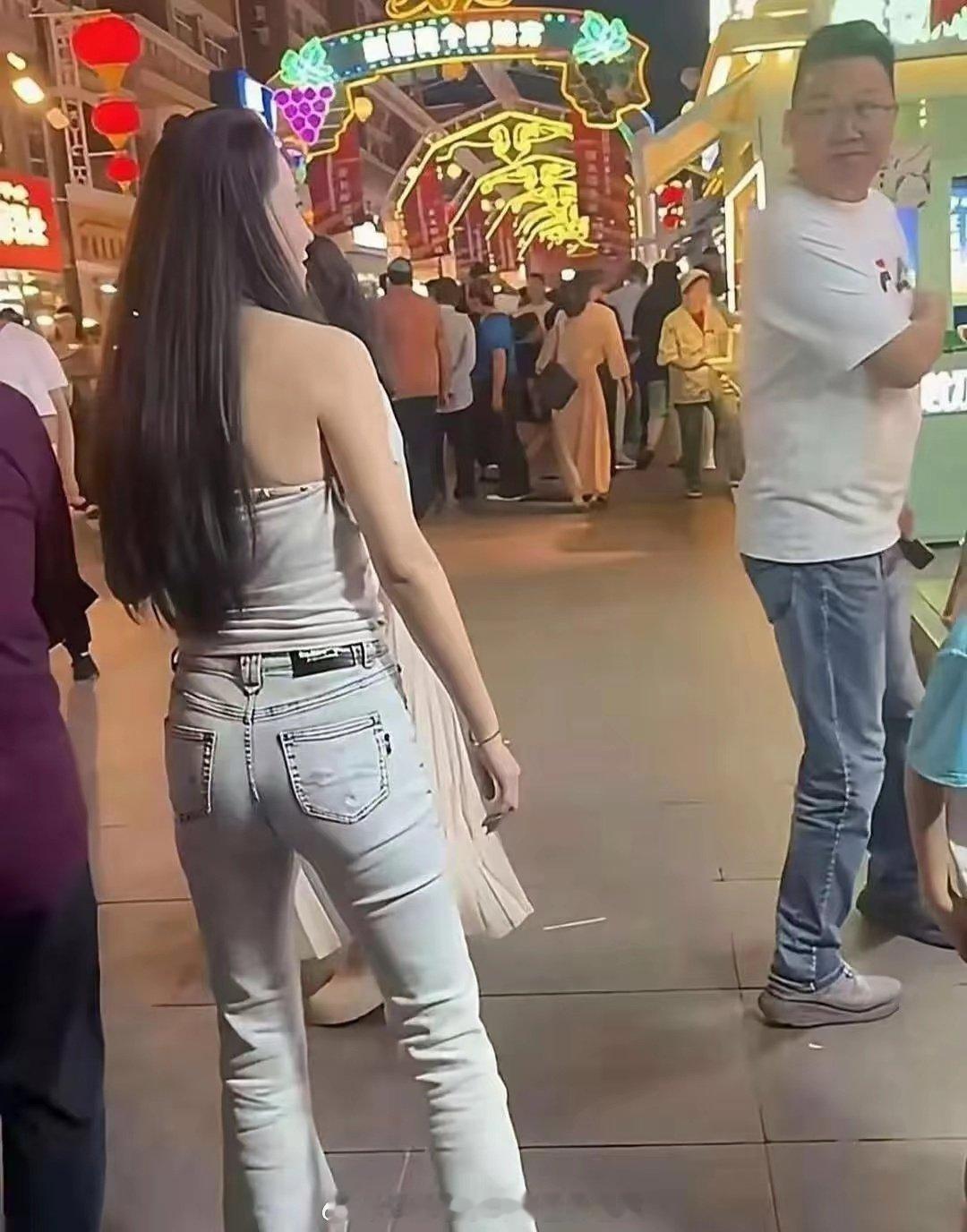 还以为森林北是什么神仙颜值，能把汪峰迷的神魂颠倒的​