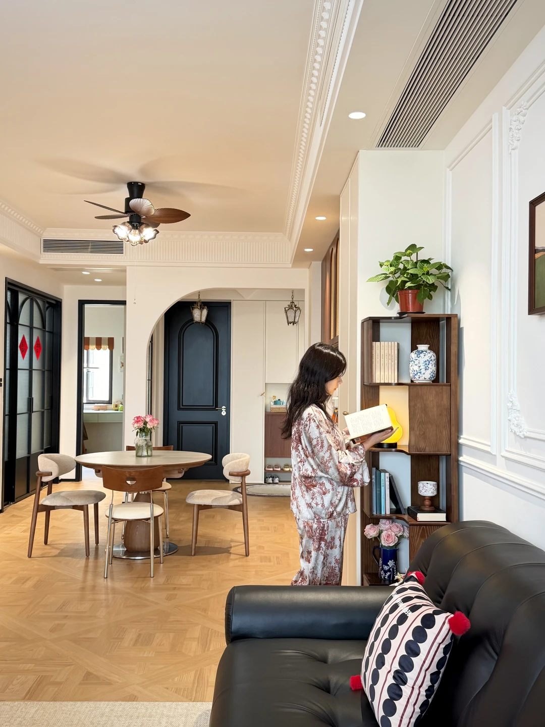 32w自装法式中古家，1m²沙发转角好治愈～