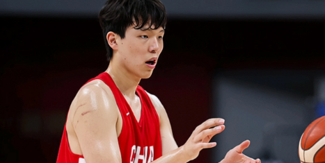杨瀚森会出战8月份的男篮世预赛以帮助中国队更早的锁定世界杯名额，据开拓者队记Se