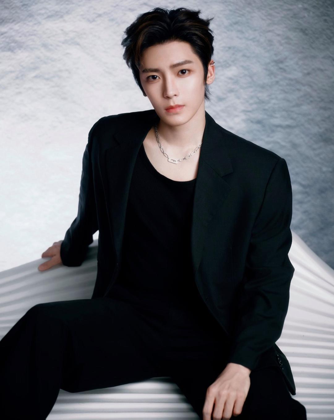1.影视剧《大帝姬》网传男主角正在接触侯明昊，项目后续选角仍以官方官宣为准。2