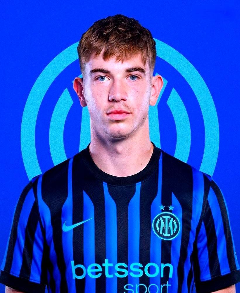 就因一句“hold不住”，18岁天才撕了国米500万欧合同。国米没给他后悔