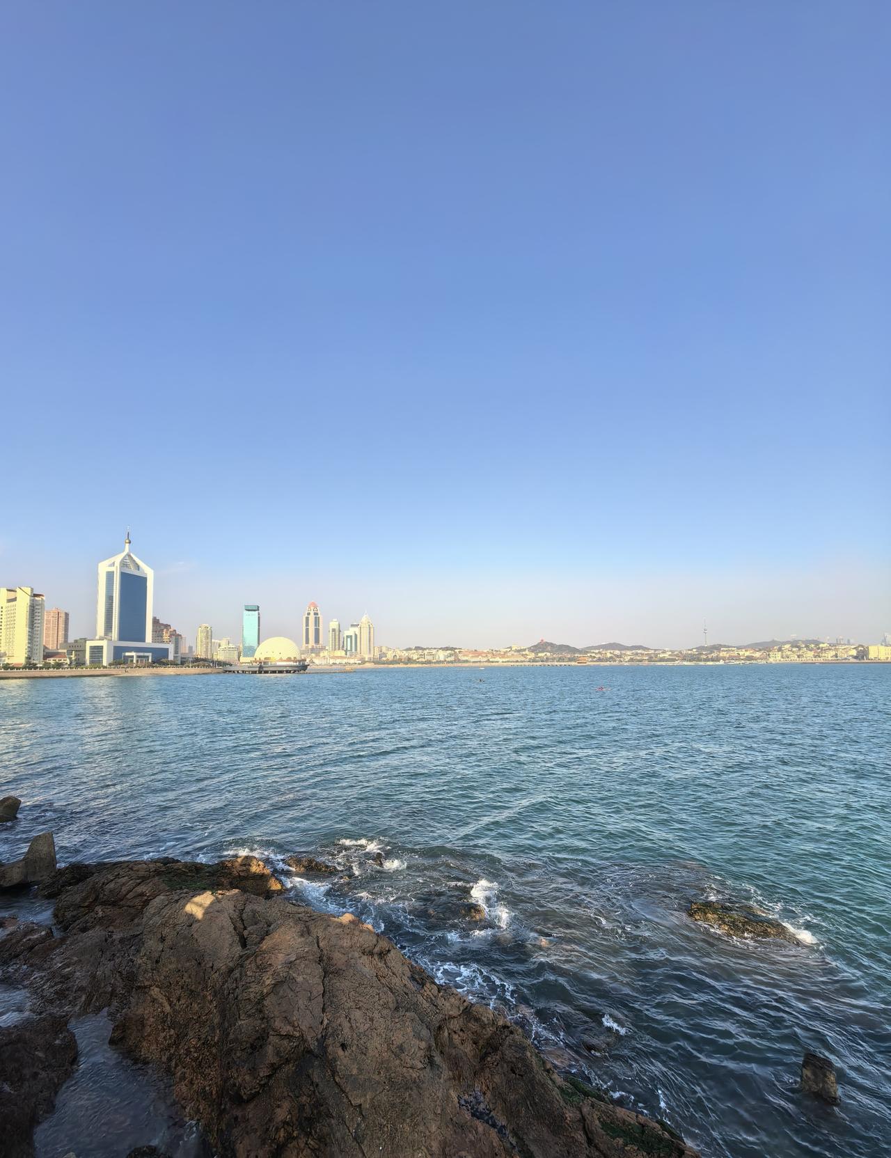 依法对“内鬼”追责，维护企业自身权益闻泰科技对三位外籍高管的追责行动已全面启