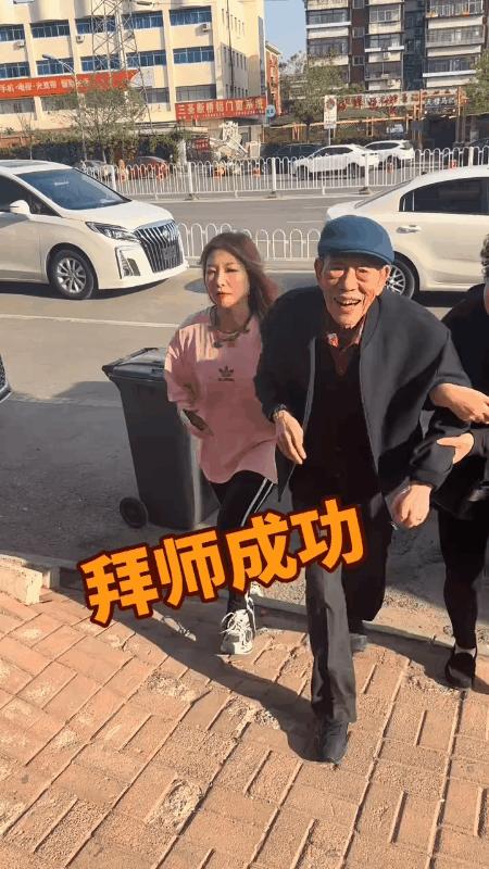“条子”韩兆为什么见到杨少华老爷子会马上给他下跪磕头？一方面是因为他和杨毅是多
