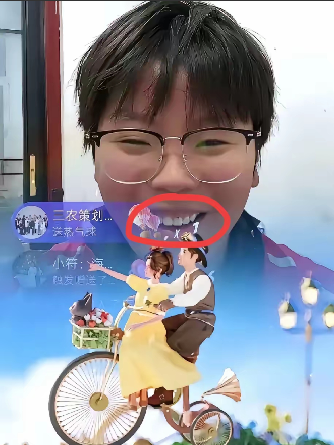 万万没想到，江苏沭阳的小姑娘，当地才给她办了低保，​估计用不了多久又得给她取