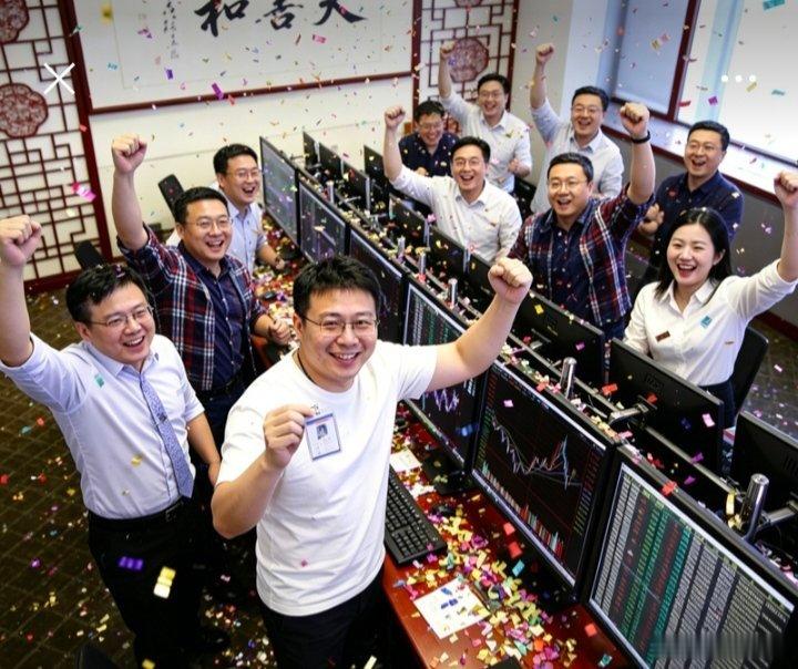 大A这种毫无人性的瀑布A杀，在历史上都是罕见的。这波科技股的A杀，杀伤力丝毫不亚
