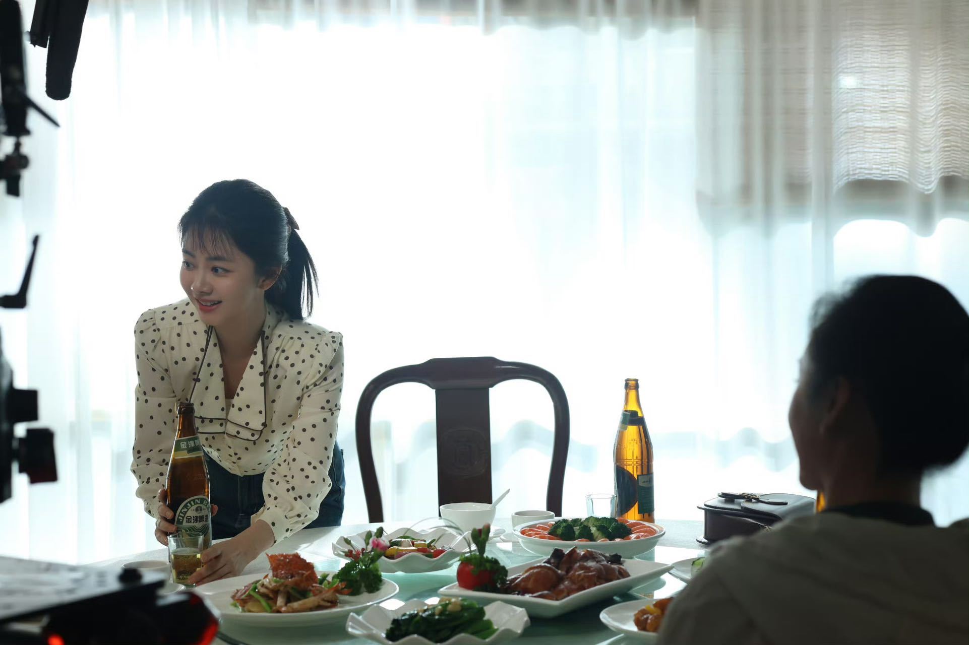 谭松韵撑起了方婉之谭松韵不只是撑起了方婉之，她撑起的，是我们这些普通人的底气