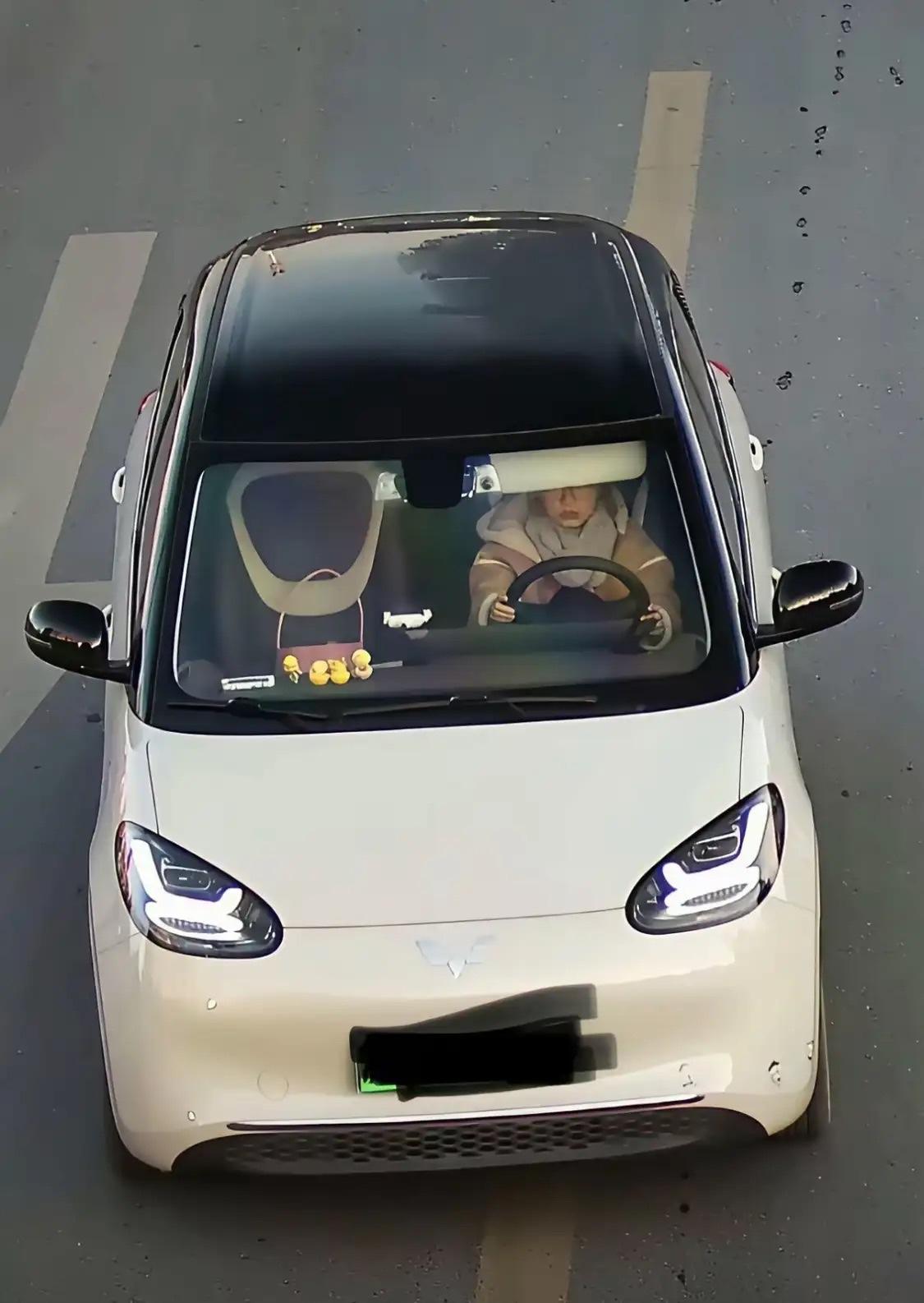 这分说扣就扣了，好像也没违规呀[呲牙笑]