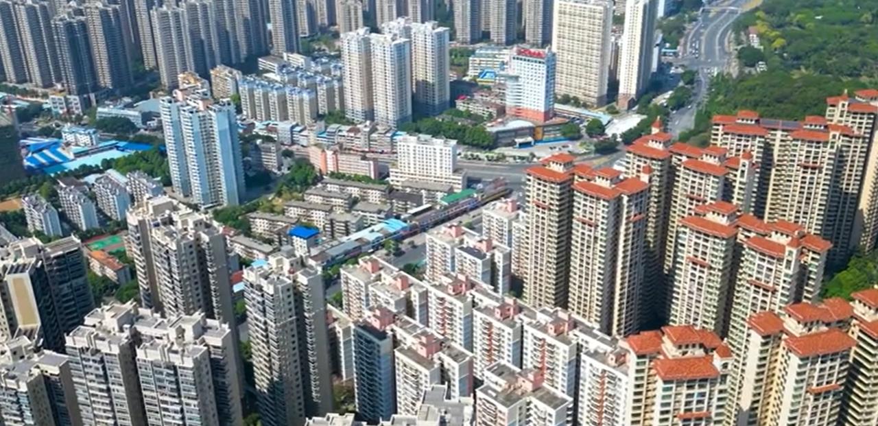 未来县城的楼市，只剩卖家......昨天看了一套房子，地理位置，昆山紫竹路，老