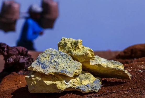 1月17日，一个亲自参观过我国稀土提炼工厂的日本人在社交平台发文，竟然毫不客气地