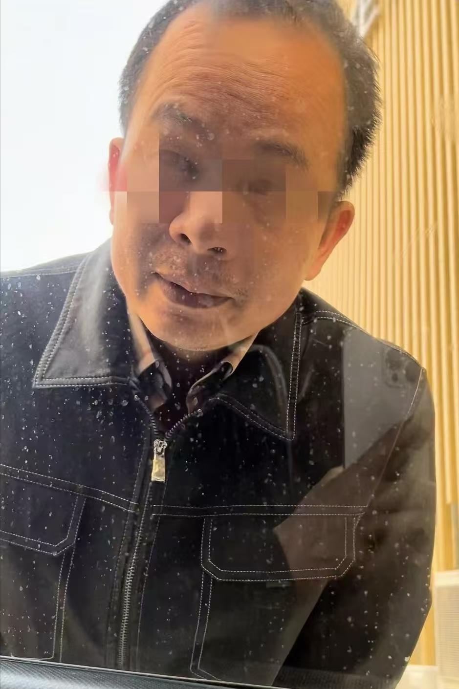 “丧心病狂！”广东佛山，一女子乘坐顺风车时，被同行的男乘客看中，对方在得知女子单