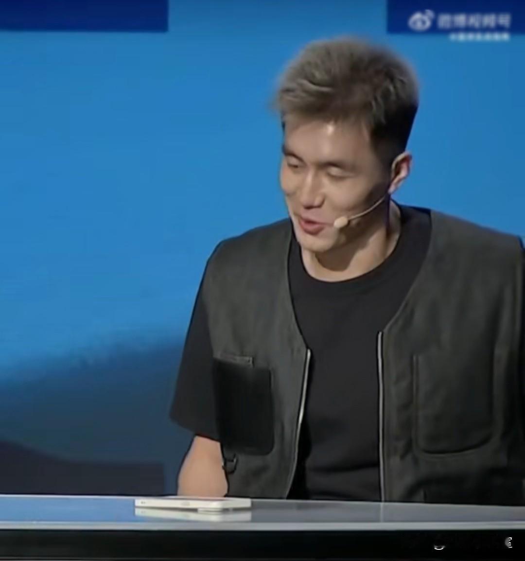 郭艾伦：余嘉豪不打了，怎么程帅澎和刘泽一也不打，四年一次的全运会，咬牙也要坚持上