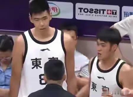 哪位球员对杜锋减分最大？张明池不算是吧？曾繁日吧，应也不算这两名球员已离开