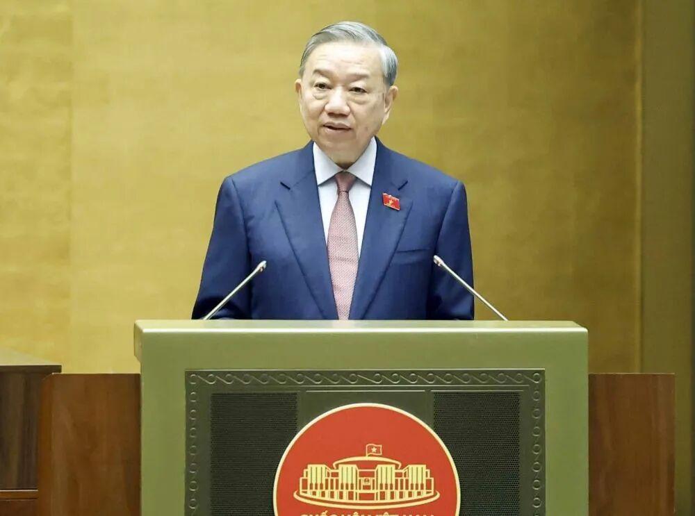 就在刚刚， 越南高调宣布了， 4月14日，应中国官方的主动邀请，越南国家