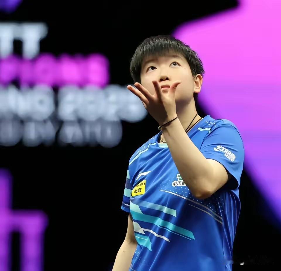 孙颖莎全运会丢冠，我看真不是对手太强，而是被自家粉丝给“奶”死了！第六局8-