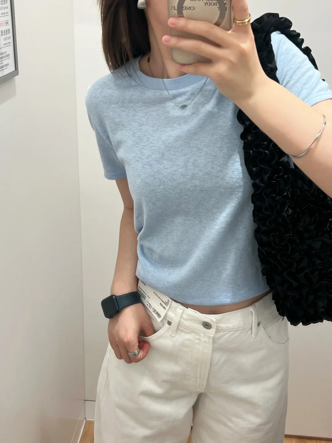 优衣库｜麻混纺基础t赢麻了！早春气质的神！