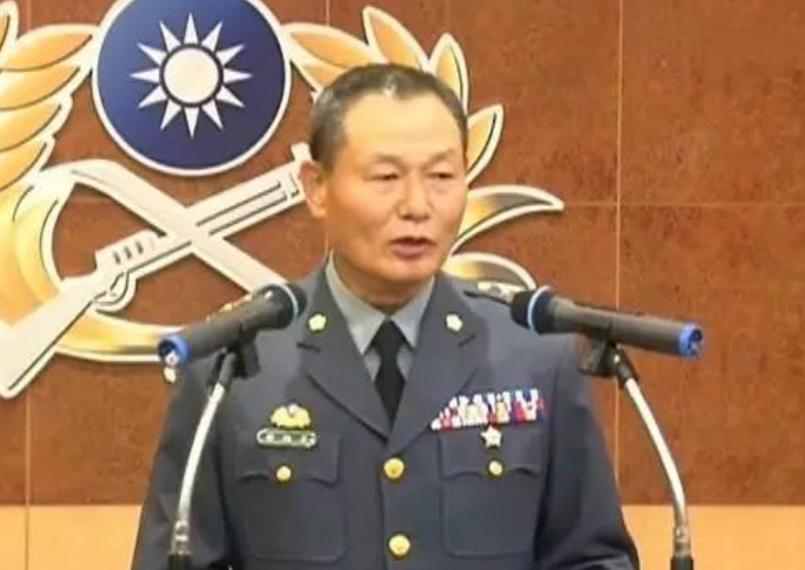 台“陆军司令”李翔宙发表声明，4月5日，台湾地区陆军司令李翔宙表示：至今俄乌战争